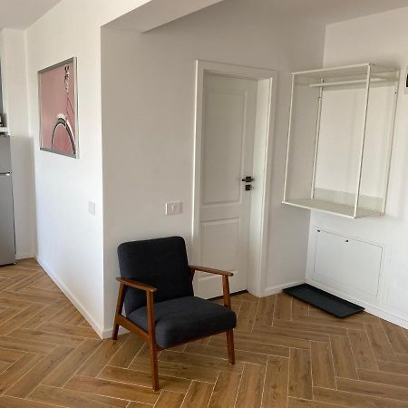 Flamingo Suites Oradea Luaran gambar