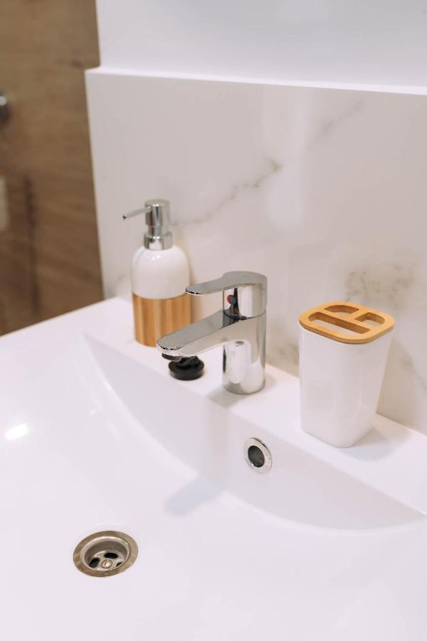 Flamingo Suites Oradea Luaran gambar