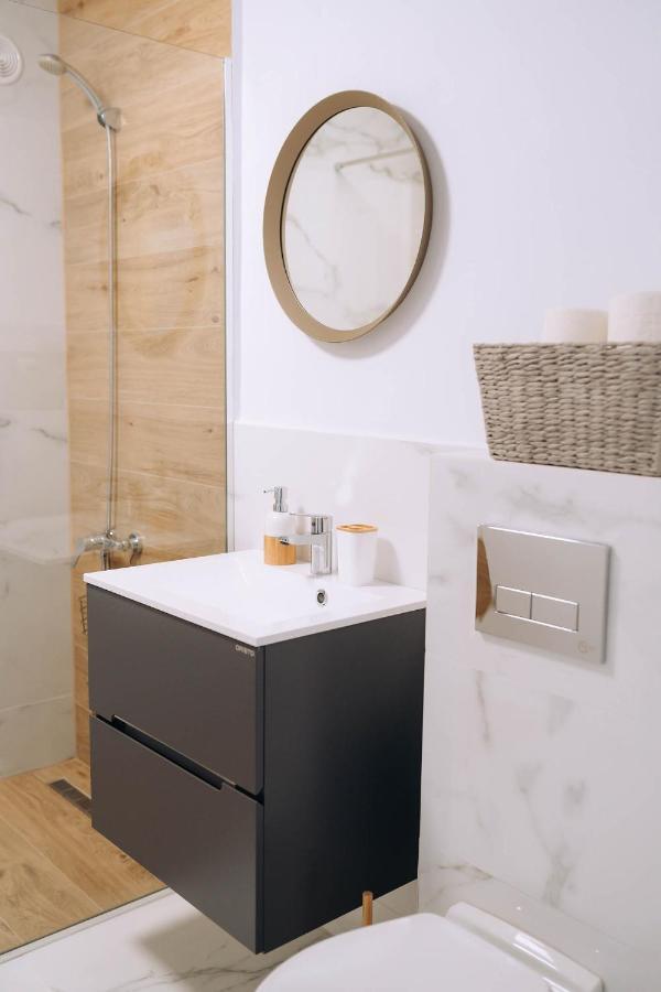 Flamingo Suites Oradea Luaran gambar