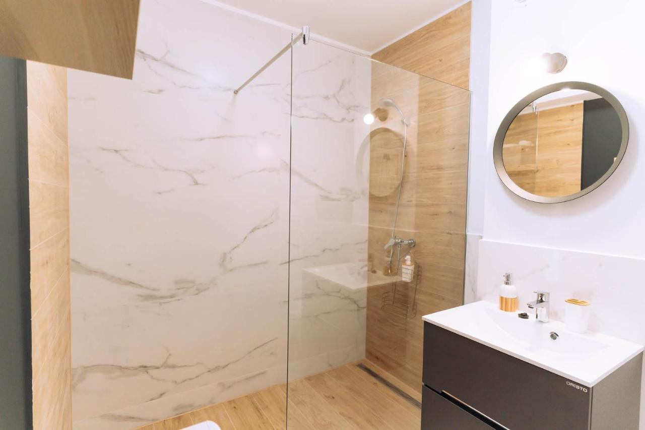 Flamingo Suites Oradea Luaran gambar
