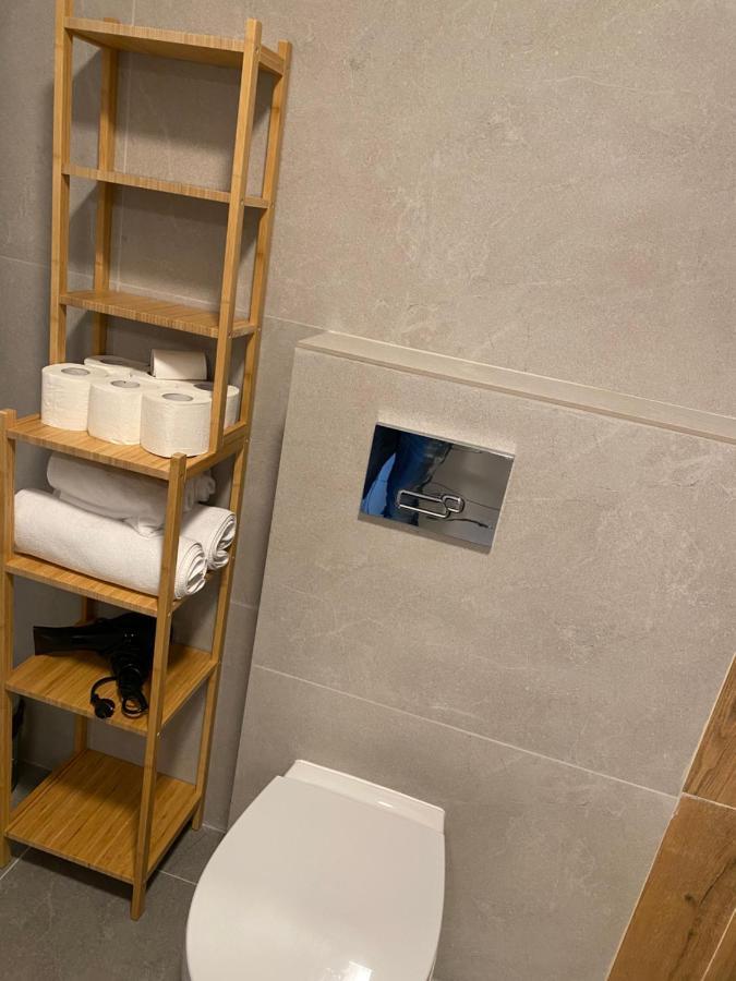 Flamingo Suites Oradea Luaran gambar